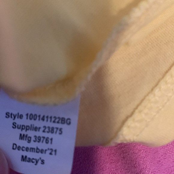 First impressions sleeveless top - Picture 3 of 4